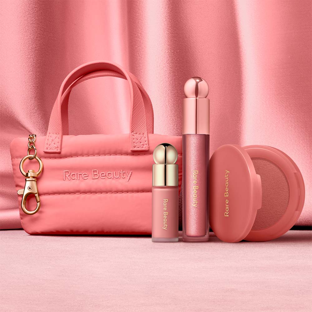 HOPE FAVES 4 PIECE SET (SET DE MAQUILLAJE)